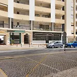 Coastal Comfort - Da Rocha Apartment *